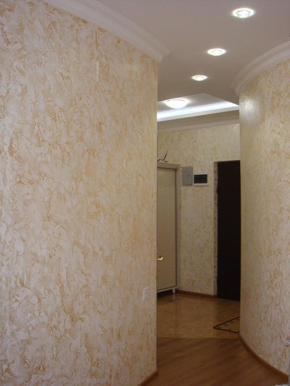Nino Apartment On Pirosmani Батуми Номер фото